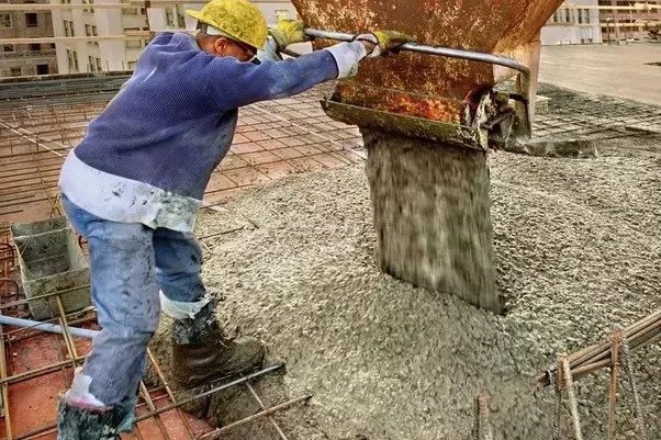 تفاوت فوق روان کننده بتن و روان کننده بتن